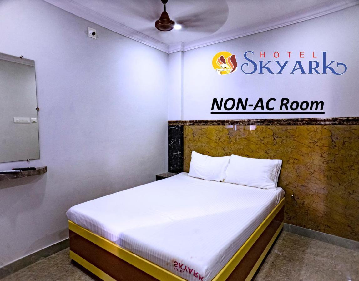 Hotel Skyark Kanyakumari Esterno foto