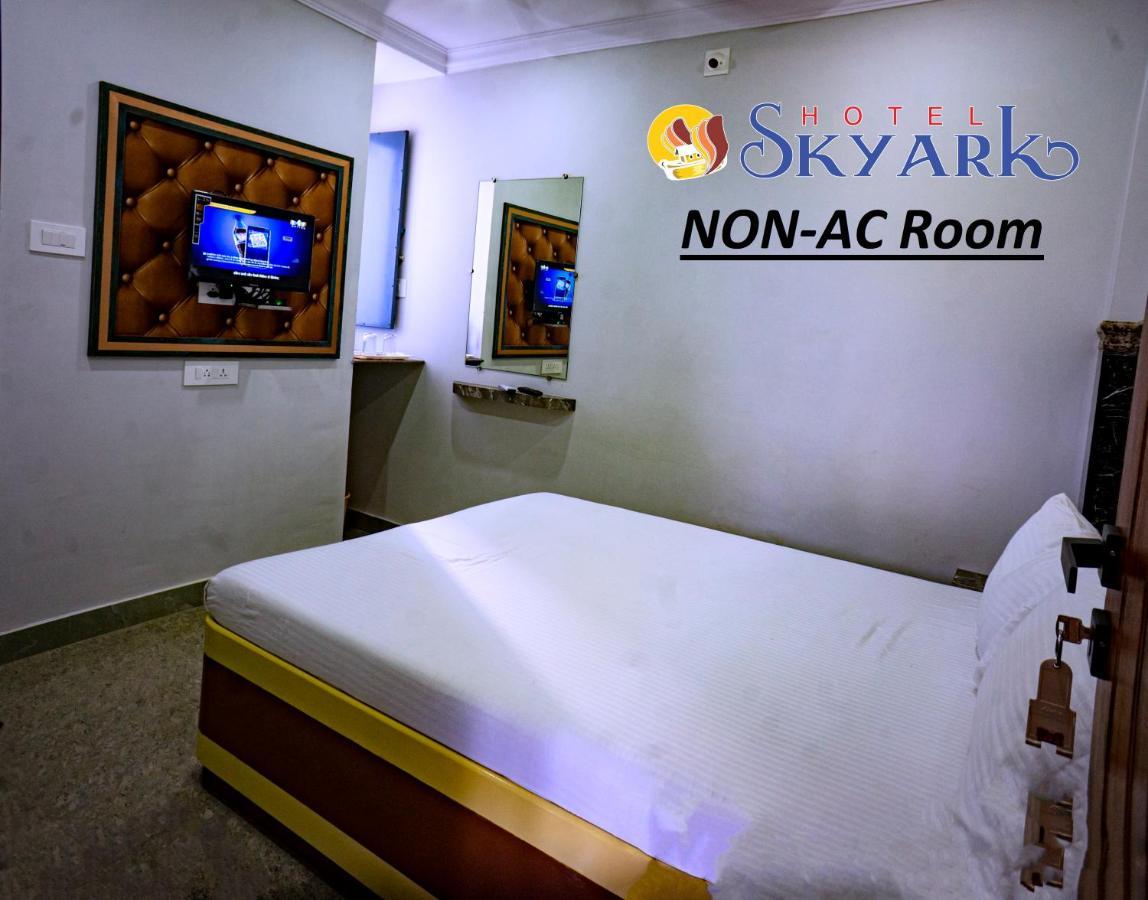 Hotel Skyark Kanyakumari Esterno foto